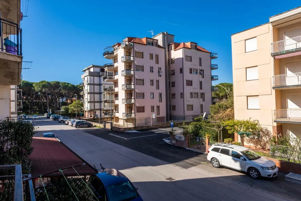 Appartamento Clara 5 Follonica Apartment